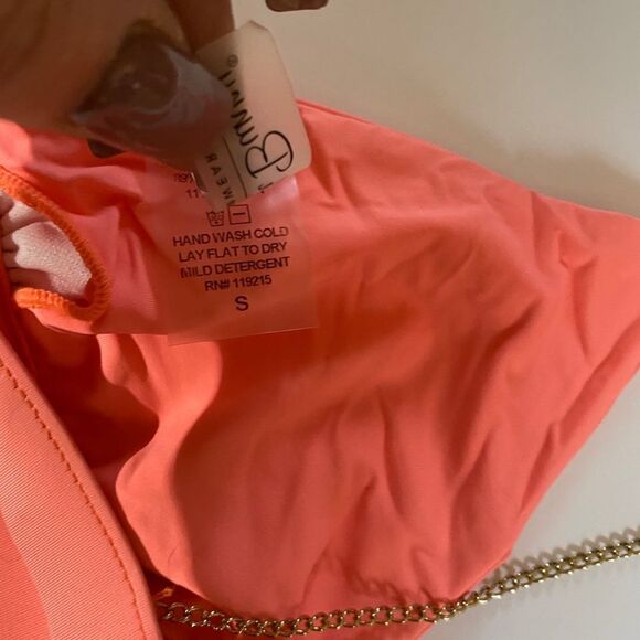 Beach Bunny Bikini Top - Picture 7 of 9